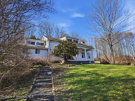 4th image of 519 Sutton Rd