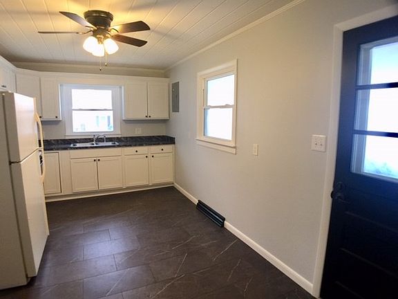 5th image of 401 Weldon Ave