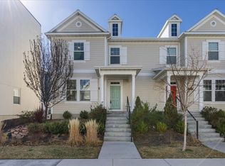 6321 W Moon Dr, South Jordan, UT 84009