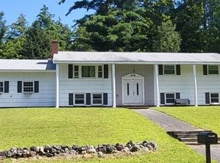 2 Dunloggin Dr, Merrimack, NH 03054