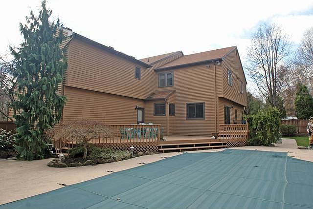 2nd image of 58 Silver Spring Ct