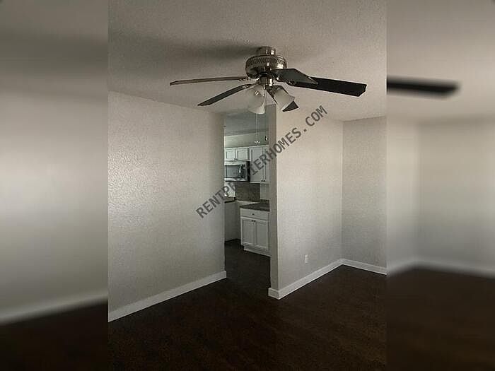 1st image of 3638 Moonstone Dr