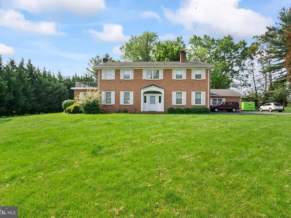 245 W Main St, Hancock, MD 21750