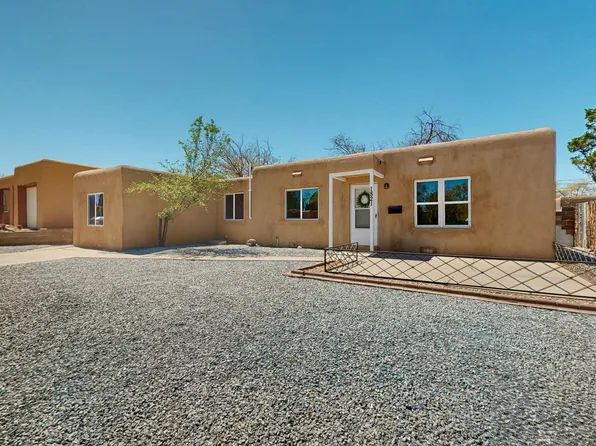 1821 Bryn Mawr Dr NE, Albuquerque, NM 87106