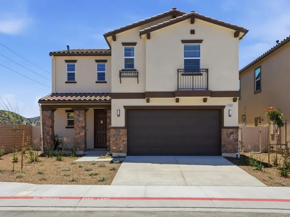20800 Pio Pico Ct, Newhall, CA 91321