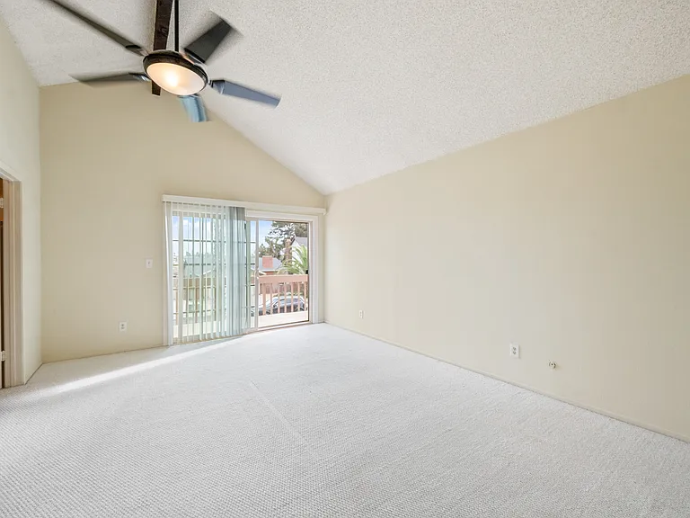 8936 Libra Dr — Photo 34