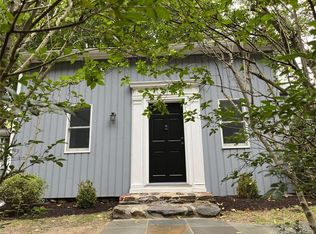 22 Hillspoint Rd, Westport, CT 06880