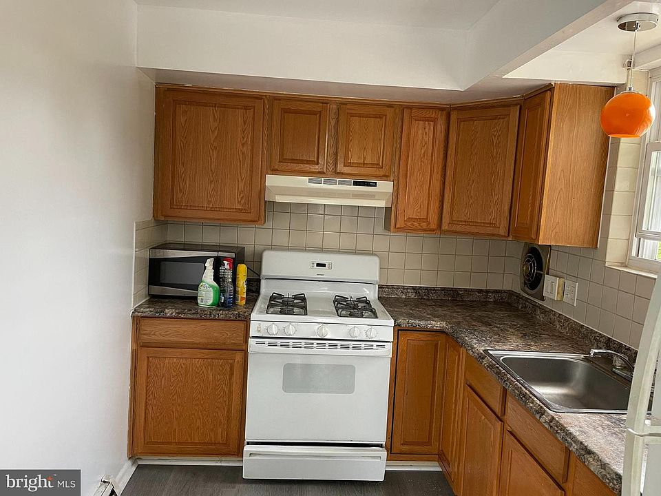 1st image of 8274 Leon St Floor 1