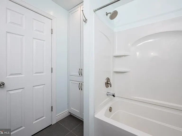 6517 Jefferson Ct — Photo 16