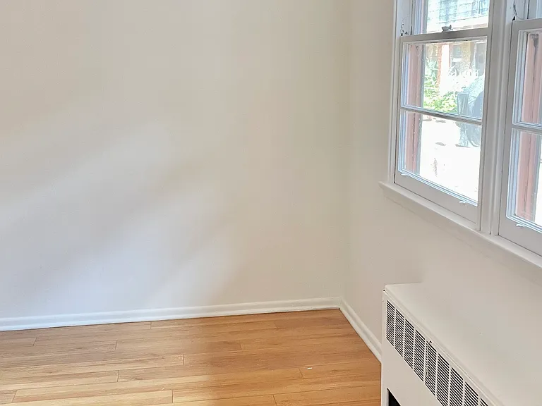 228 S Sycamore Ave #11 — Photo 23