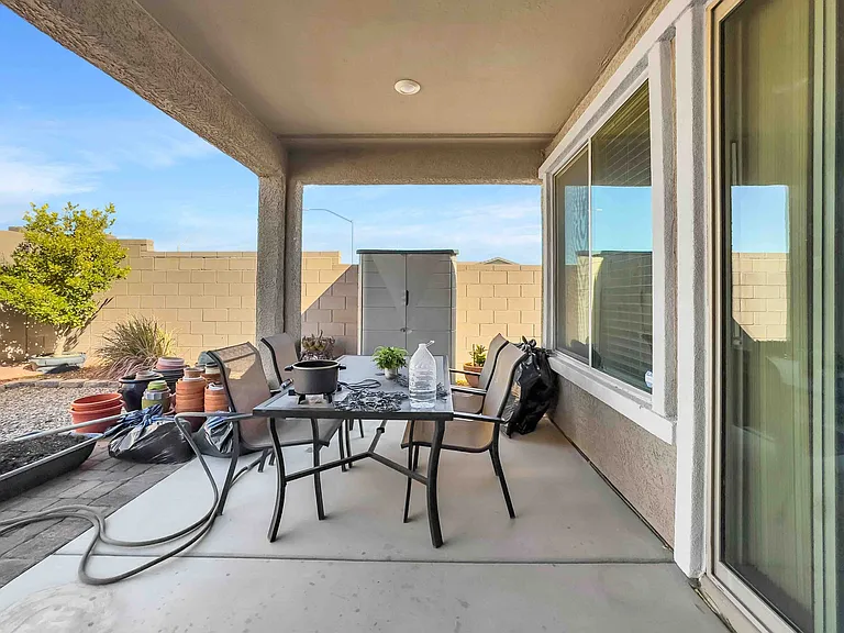 2404 Cold Canyon Ave — Photo 7