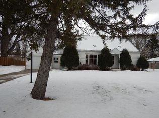 843 Winnetka Ave S, Golden Valley, MN 55426