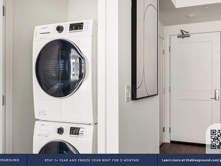 Washer/Dryer in Apartment