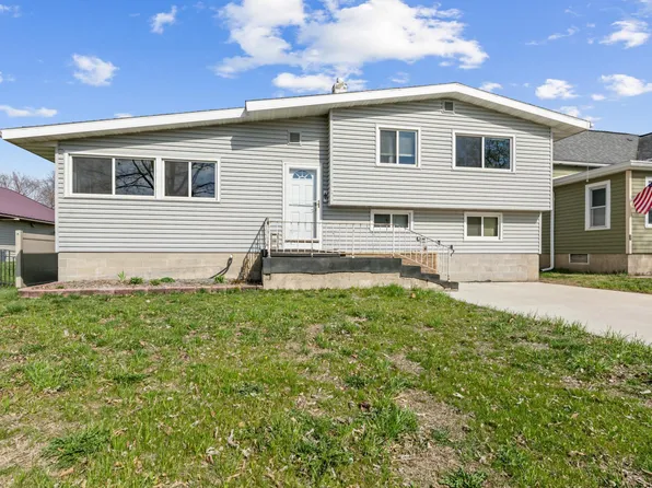 306 S Jefferson St, Houston, MN 55943