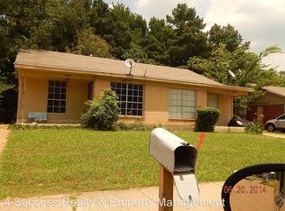 5484 Apple Blossom Dr, Memphis, TN 38115