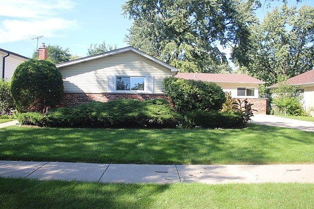 1st image of 680 Cordial Dr