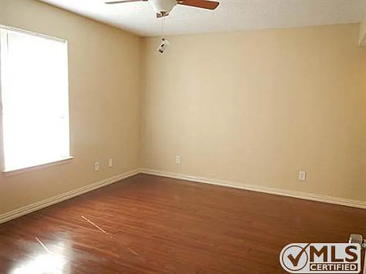 508 Dogwood Dr — Photo 11
