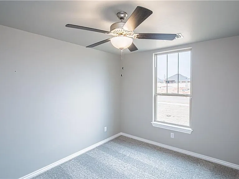 616 John Chisholm Way — Photo 18