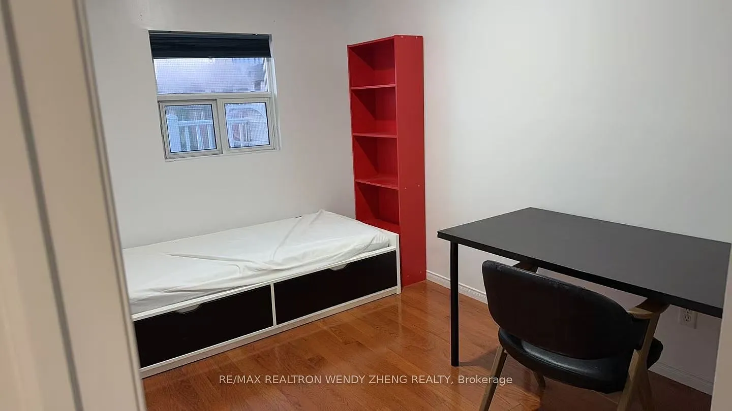 1 bed, $850 — Photo 2