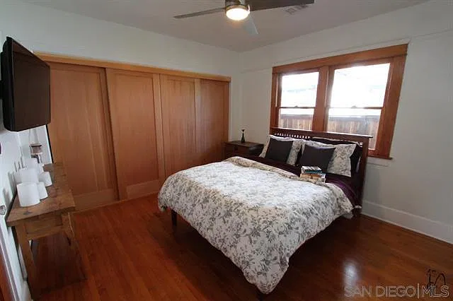 2 bed, 1134 sqft, $4,200 — Photo 4