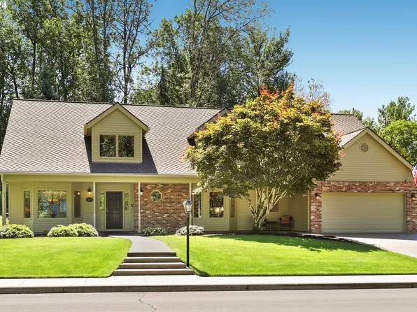 3150 NW Bauer Woods Dr, Portland, OR 97229