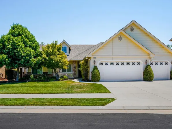 1927 N Karen Ave, Clovis, CA 93619