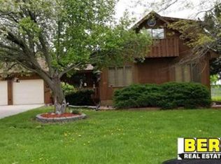 2419 Lynch Ave, Auburn, NE 68305