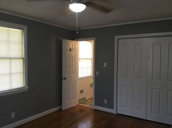 1555 Glencrest Dr, Columbia, SC 29204