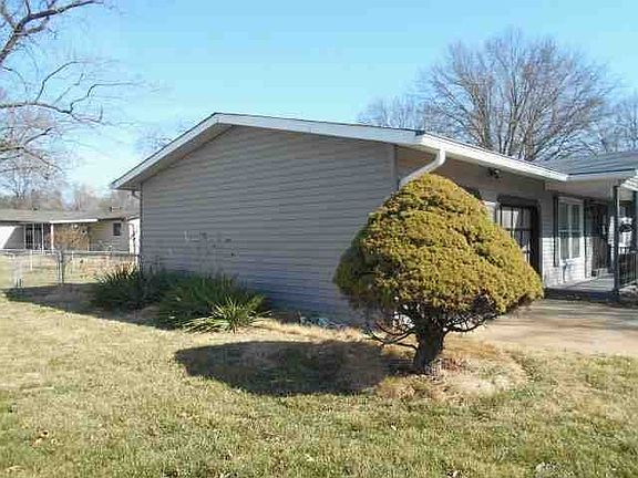 2nd image of 2011 Marrisa Dr