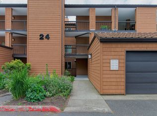 189 Oswego Smt, Lake Oswego, OR 97035