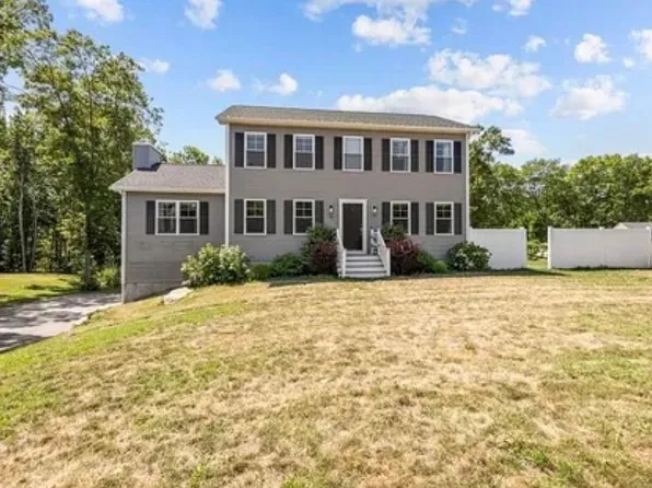 78 Harbor Ridge Ln, Tiverton, RI 02878
