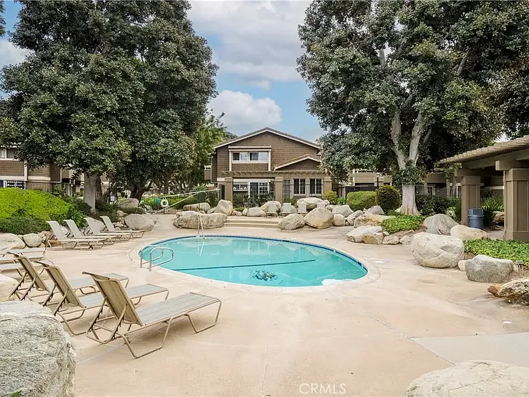 262 Streamwood — Photo 190