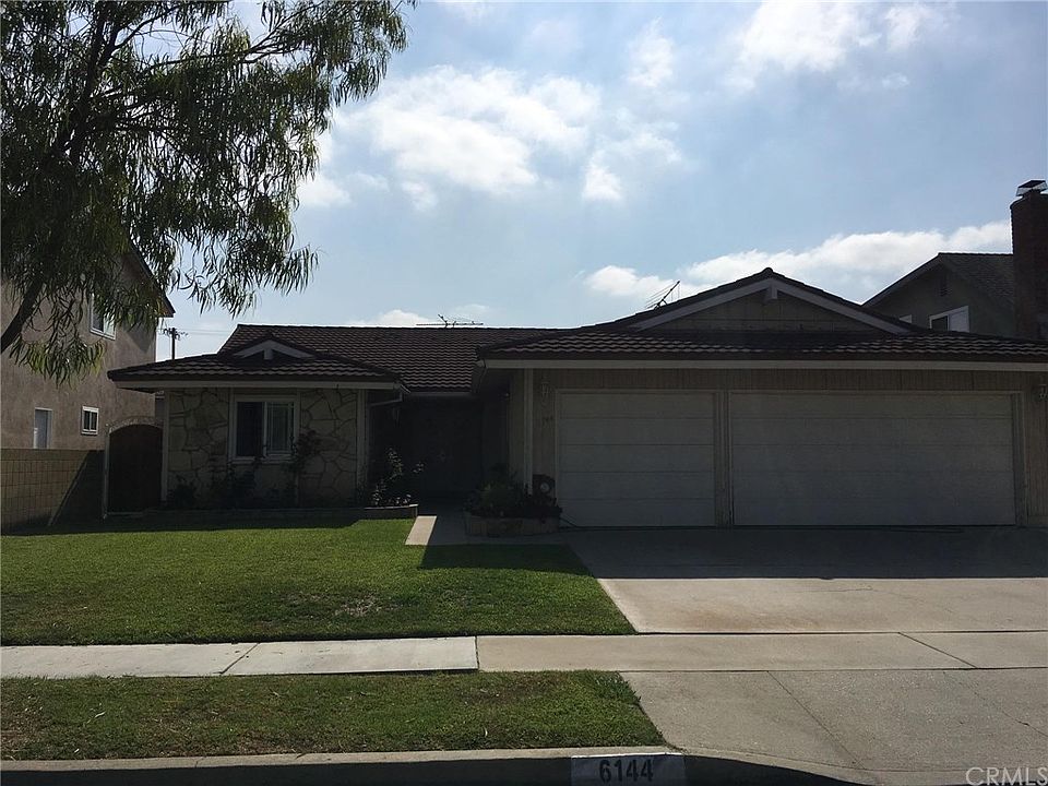 1st image of 6144 Faust Ave