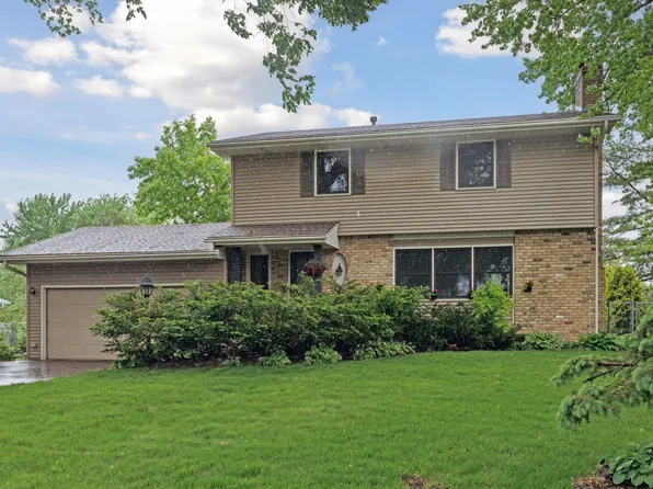 8016 Ridgeway Rd, Golden Valley, MN 55426