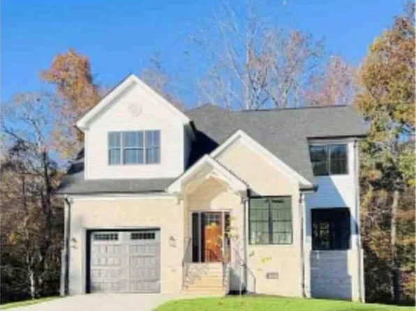 2207 Mount Isle Harbor Dr, Charlotte, NC 28214