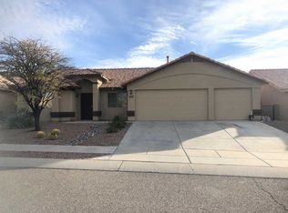 3251 S Thunder Chorus Rd, Tucson, AZ 85713