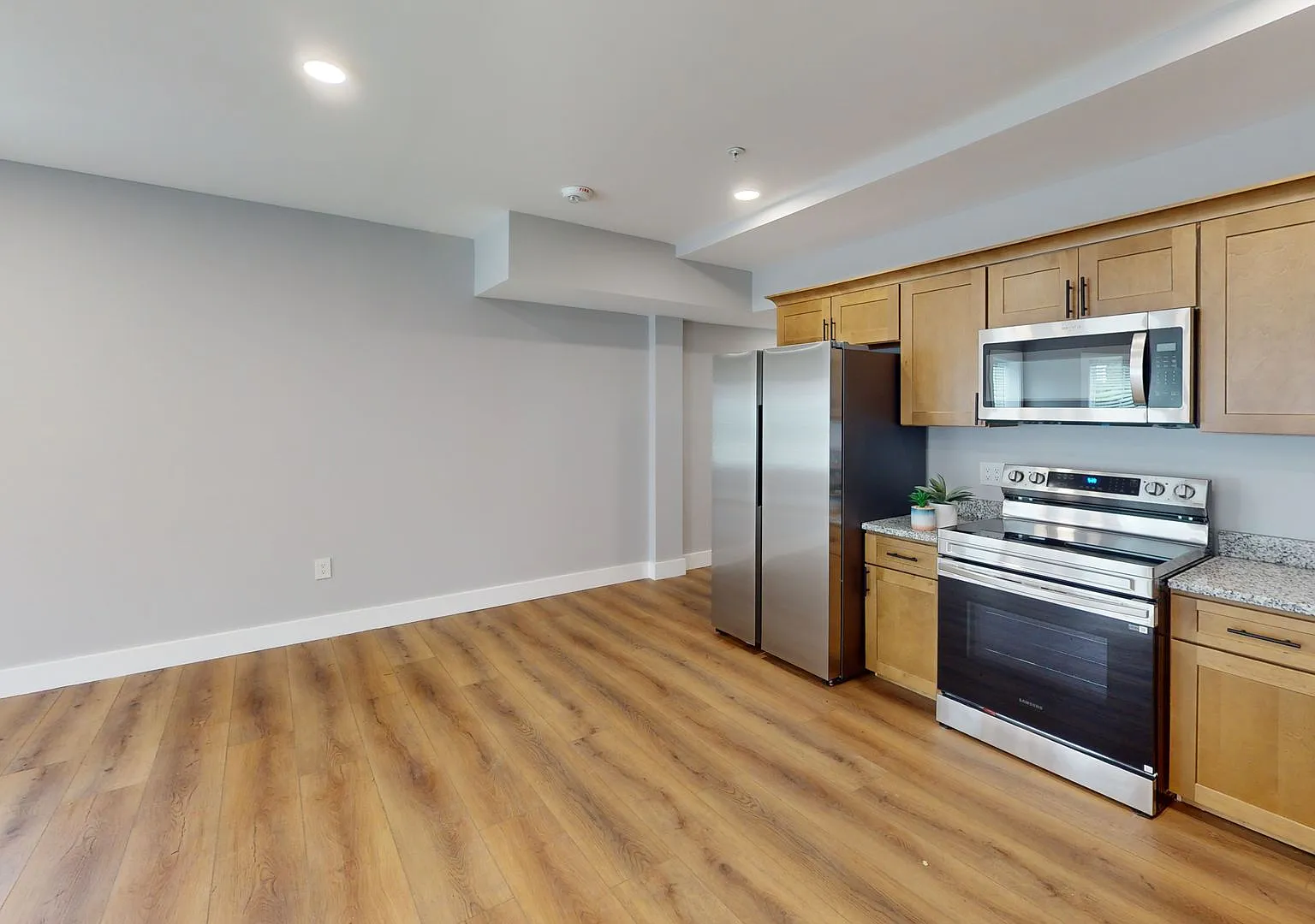 Modern Townhomes Near UTK | 26 Bedroom Floor Plans + Rooftop Patios — Photo 2