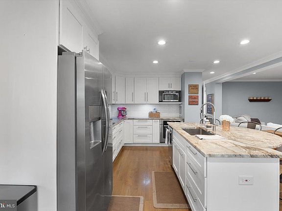 5th image of 3501 Wilton Hall Ct