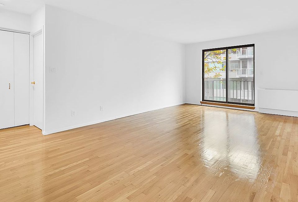 1st image of 414 W 54th St APT 4E