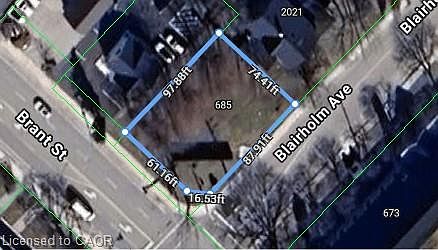 1st image of 685 Brant St