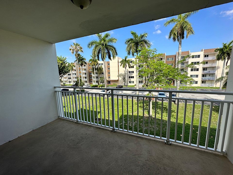 1st image of 6930 Miami Gardens Dr #1-303