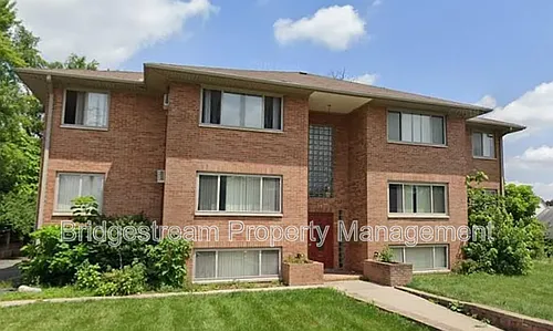 917 Cherry Dr #6 Photo 1