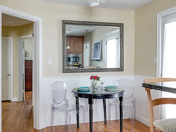 6411 Kensington Ave — Photo 4