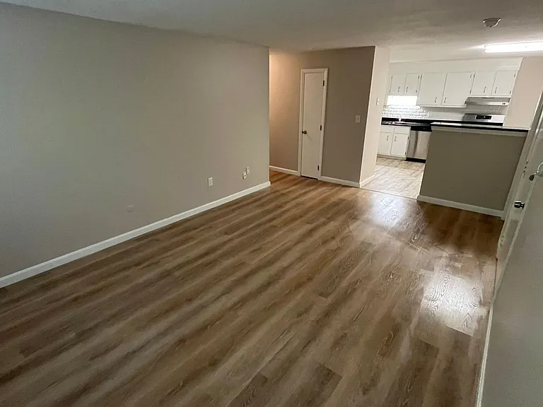 Upton St Apartments LLC — Photo 40