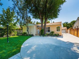 6429 Dempsey Ave, Van Nuys, CA 91406