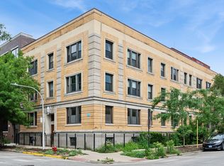 900 W Dakin St APT 1, Chicago, IL 60613