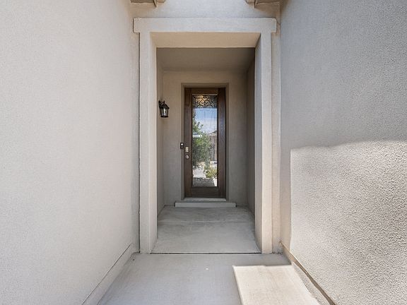 3rd image of 2123 Torrent Dr NW
