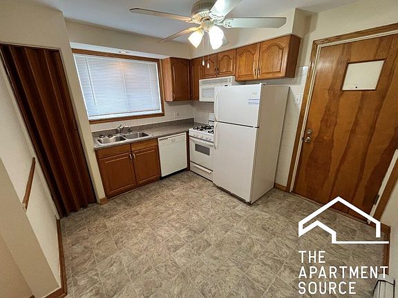 2nd image of 1533 Bonnie Brae Pl #5