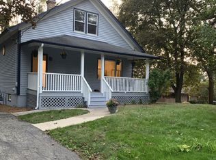 26949 W Nippersink Rd, Ingleside, IL 60041