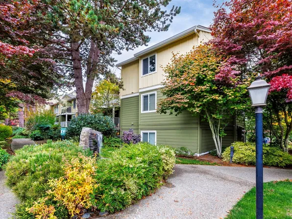 300 N 130th Street #4103, Seattle, WA 98133